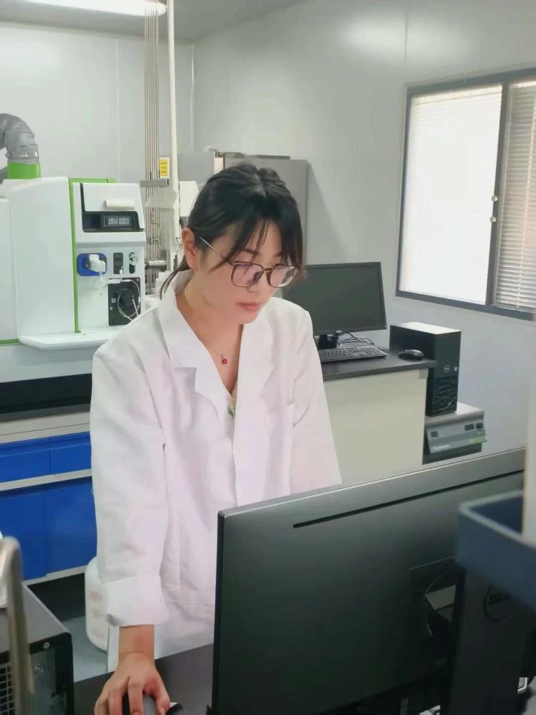 �����ž��ǡ���������Ƽ�԰����վ��ʿ������Ө��չѧ���ط�